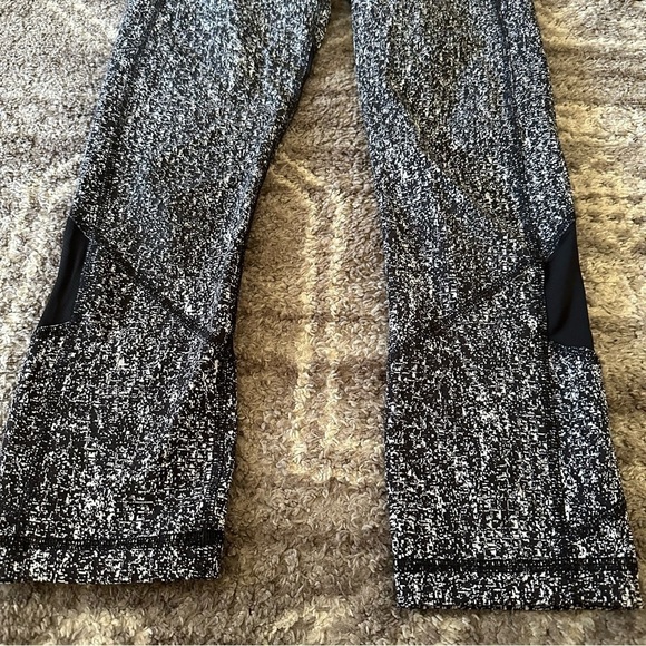 Lululemon Pace Rival Crop 22” Power Luxtreme Suited Jacquard Black White / Black - Picture 9 of 16